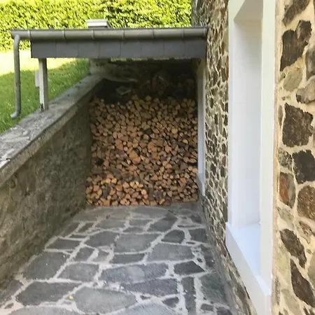 Aux Loquettes Vakantiehuis Wellin
